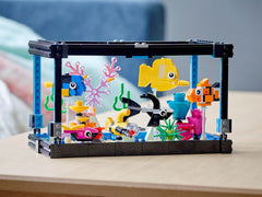LEGO Creator: Fish Tank - 352 Piece 3-in-1 Building Set [LEGO, #31122 ] LEGO LEGO   