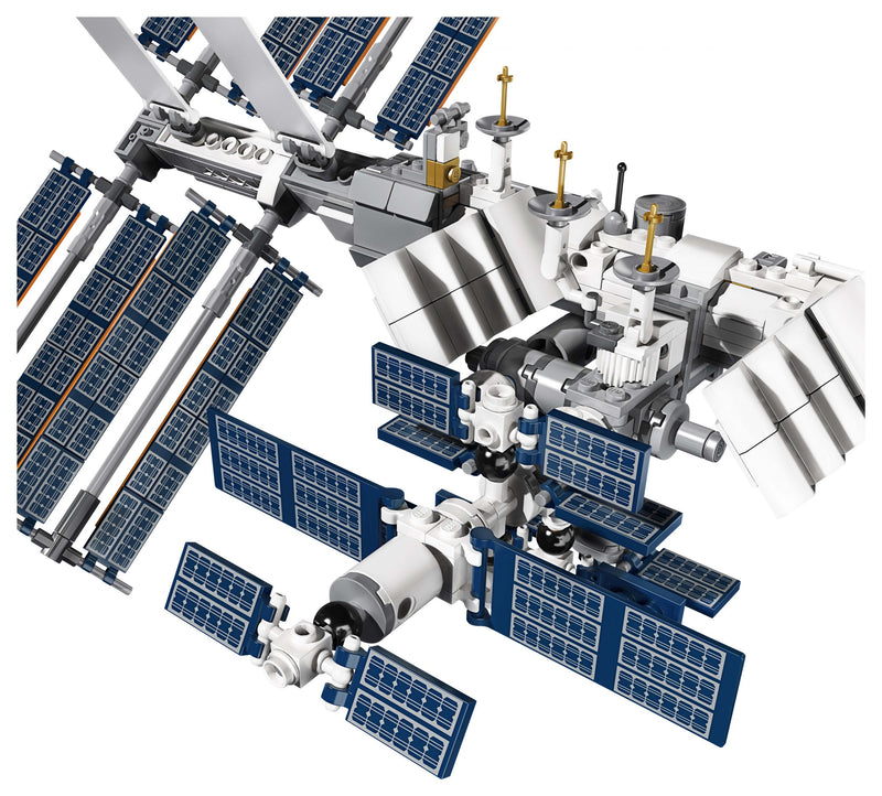 LEGO Ideas: International Space Station - 864 Piece Building Kit [LEGO, #21321] LEGO LEGO   