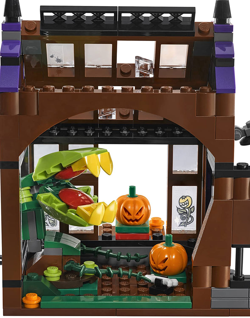 LEGO Scooby-Doo: Mystery Mansion - 860 Piece Building Kit [LEGO, #75904] LEGO LEGO   