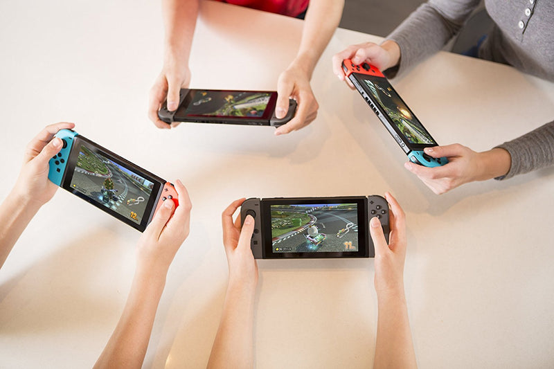 Mario Kart 8 Deluxe [Nintendo Switch] Nintendo Switch Video Game Nintendo   