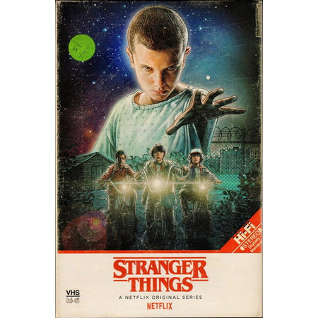 Stranger Things: Season 1 - Collector's Edition [Blu-Ray + 4K UHD Box Set] DVDs & Blu-Rays Netflix   