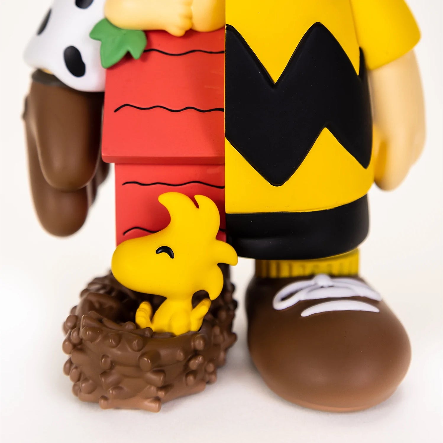 Youtooz: Peanuts Collection - Charlie Brown Revealed Vinyl Figure ...